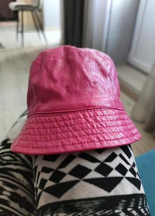 Панама від дощу.