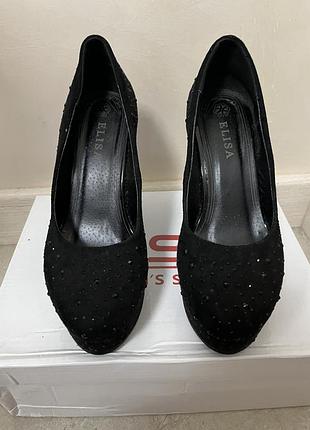 Туфлі. натуральна замша. розмір 35.