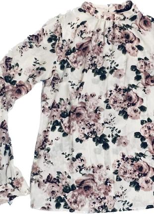 Легкая блуза с рукавами в цветочный принт1 фото