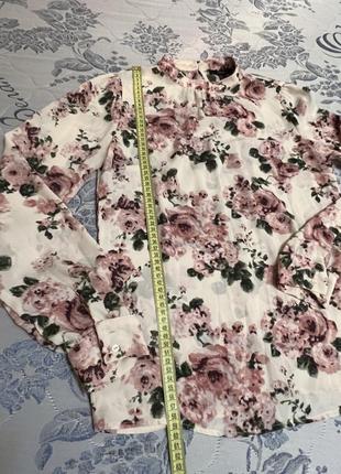 Легкая блуза с рукавами в цветочный принт8 фото