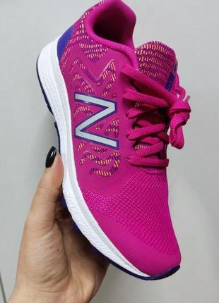 New balance легкие кроссовки