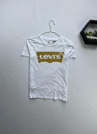 Жіноча футболка levi’s1 фото