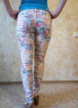 Летние цветастые брюки-джинсы размер 275 фото