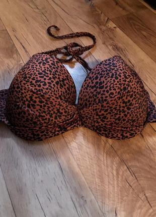 Бюстгальтер