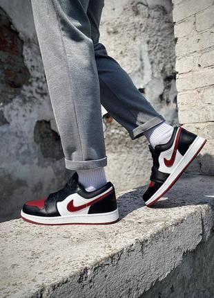 Мужские кроссовки nike air jordan 1 retro low black/burgundy/white найк аир джордан ряд черний/бо7 фото