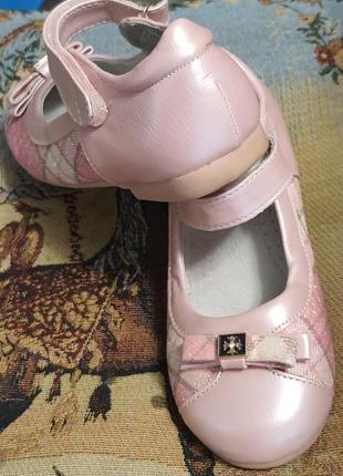 Туфли для девочки3 фото