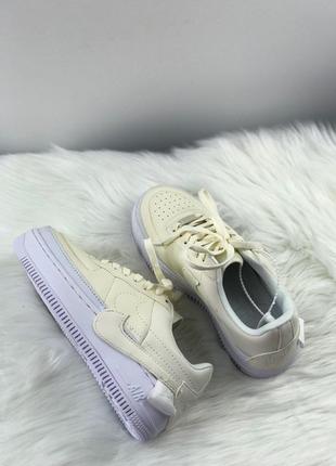 Шкіряні жіночі кросівки nike air force 1 jester white.2 фото