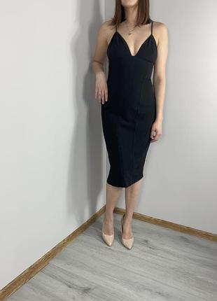 Елегантна сукня футляр від h&m,нова,м