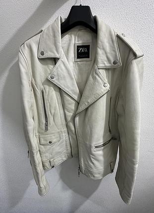 Шкіряна куртка zara