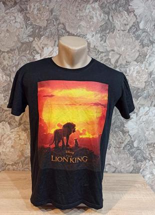 Disney чоловіча футболка чорного кольору з принтом король лев розмір s