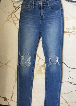 Джинси рвані скіні levi's high rise skinny 721 блакитні