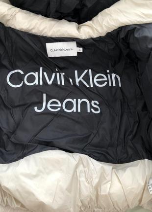 Calvin klein куртка оригинал.8 фото