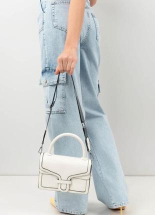 Стильная белая сумка сумочка клатч на длинной короткой ручке модная