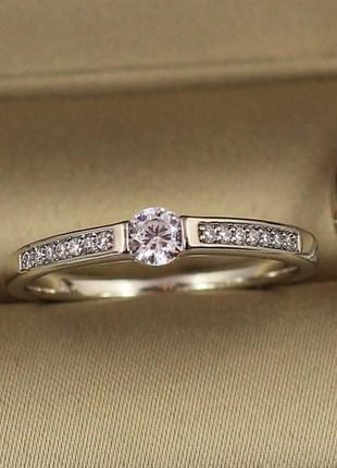 Кільце xuping jewelry пряжка з білим каменем р 19 сріблясте