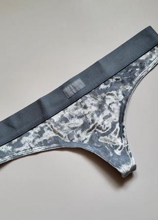 Оксамитові трусики стрінги victoria's secret 🔥акція! 🔥 даруємо знижку 20%