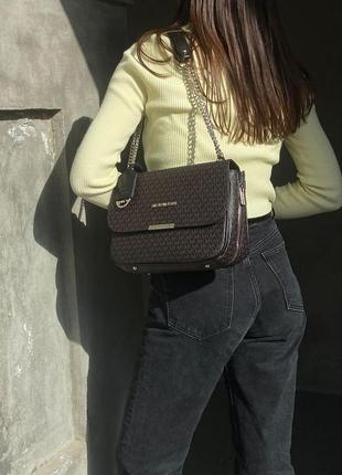 Сумка в стиле michael kors zippy bag brown