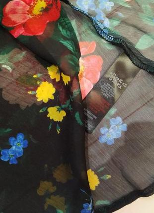 Ассиметричная блуза с цветочным принтом5 фото