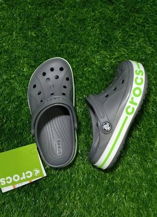 Крокс баябэнд клог серые crocs bayaband clog charcoal volt green8 фото