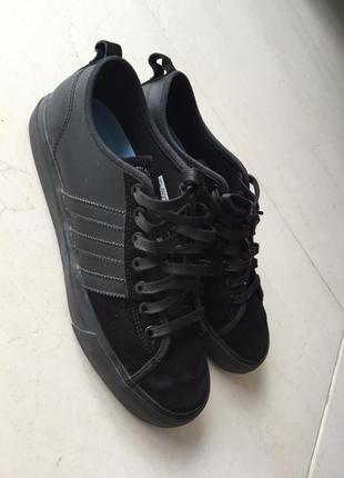 Кросівки Adidas