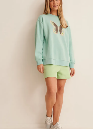 Кофта светр джемпер світшот на флісі з принтом метелик na-kd1 фото