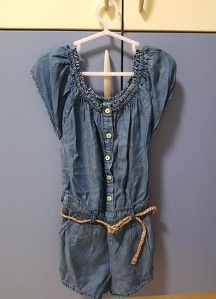 Стильний комбінезон-шорти
