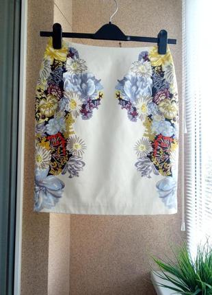 Красивая летняя прямая юбка в цветочный принт