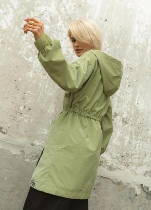 Куртка-парка женская длинная водонепроницаемая с капюшоном оливковая2 фото