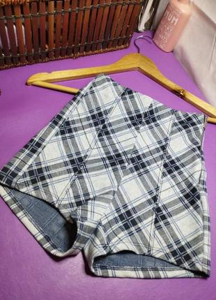 🏷️шорты в клетку 🏷️ высокая посадка 🏷️состояние превосходное 🏷️ оформление безопасной оплаты