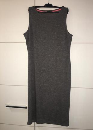 Платье. миди. легкое, не мнется!