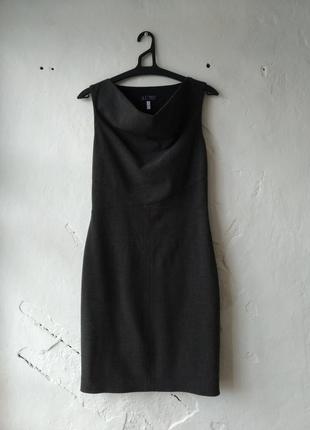 Неимоверное женское платье armani jeans  размер 402 фото