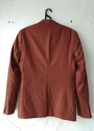 Новый терракотовый мужской пиджак от boohoo man размер 346 фото