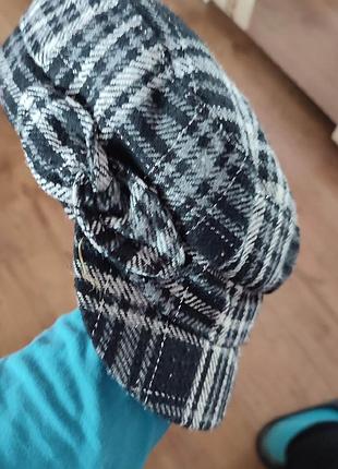 Кепка, шляпа