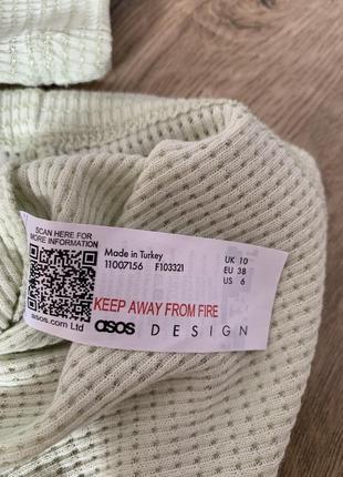 Футболка asos с v-образным вырезом мятного цвета4 фото