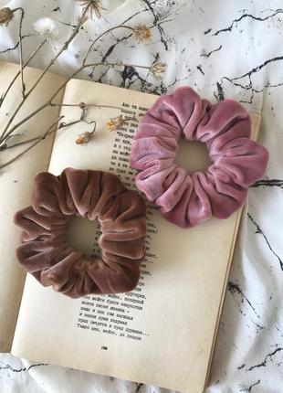 Оксамитова резинка для волосся/скранчі