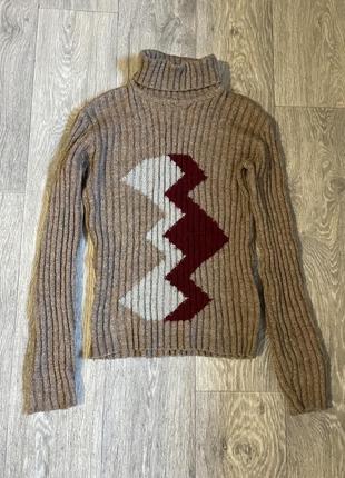 Свитер  шерстяной, новый, оригинал,