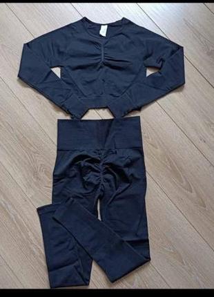 Спортивные штаны