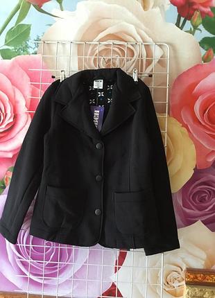 Пиджак для девочки на рост 140,146,152