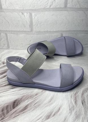 Жіночі, шкіряні босоніжки *ессо damara sandal*