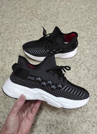 Стильные кроссовки весна лето текстильные легкие кеды