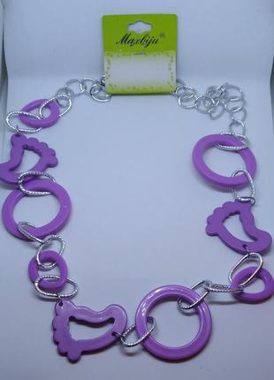Колье бусы цепь длинная с пластиковыми фигурами сиреневого цвета