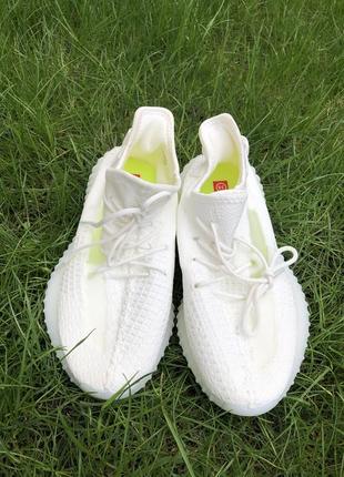 Кроссовки yeezy boost 350