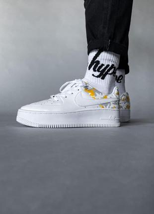 Женские кроссовки nike air force 1 sage white flowers снижка sale / smb