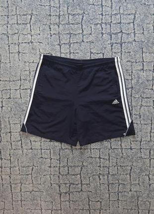 Вінтажні шорти adidas 2003 року (m)