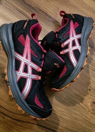 Трекiнговi oригінальні похідні тренувальні asics trail tambora ver.5 (рефлективні світоотражаючи позначки моделі)2 фото