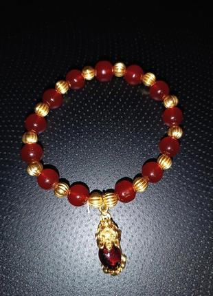 Модный яркий браслет на удачу фэн-шуй