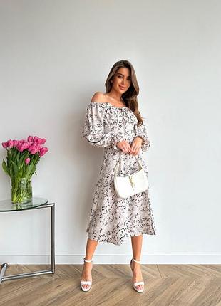 Платье в цветочек