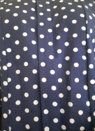 Блузка синяя в горох с кружным воротничком8 фото