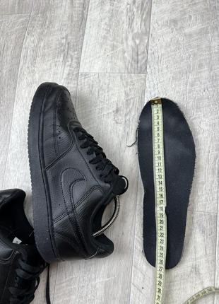 Nike кроссовки оригинал 42 размер чёрные6 фото