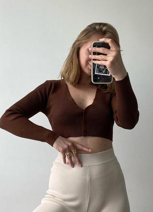 Коричневий топ укорочений кардиган prettylittlething l m