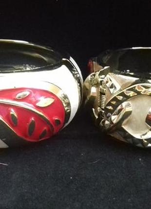 Пластмасовий Браслет